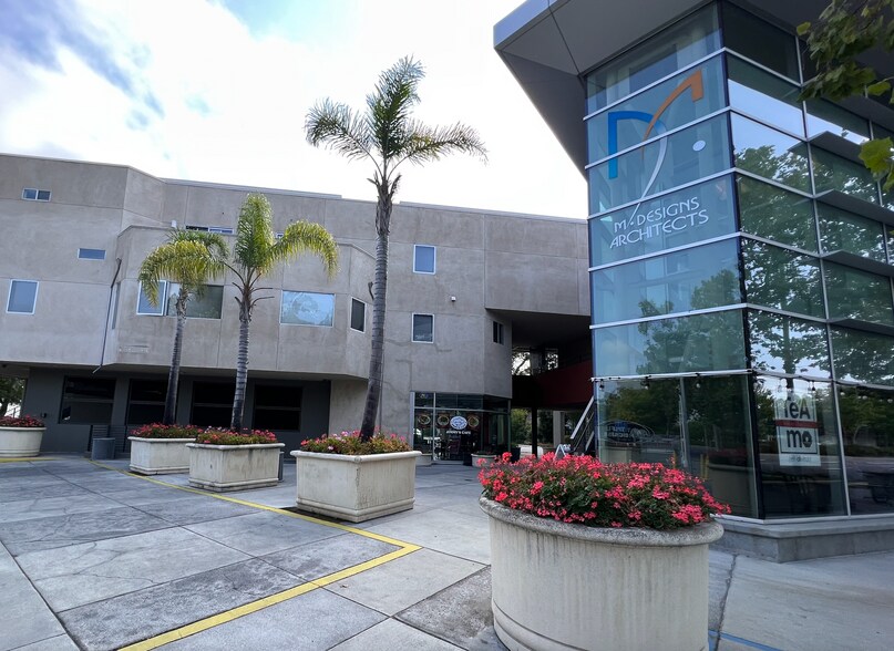 More Photos Of 4131 El Camino Real, Palo Alto Office For Lease