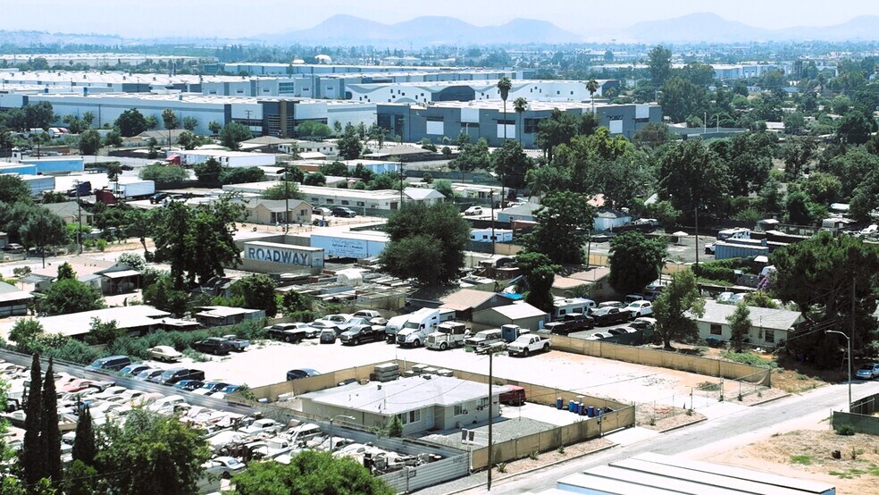 More Photos Of 771 San Jacinto St, San Bernardino Distribution For Sale