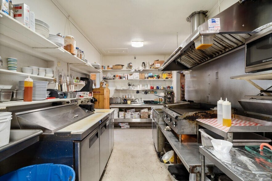 More Photos Of 4805 Netarts Hwy W, Tillamook Restaurant For Sale