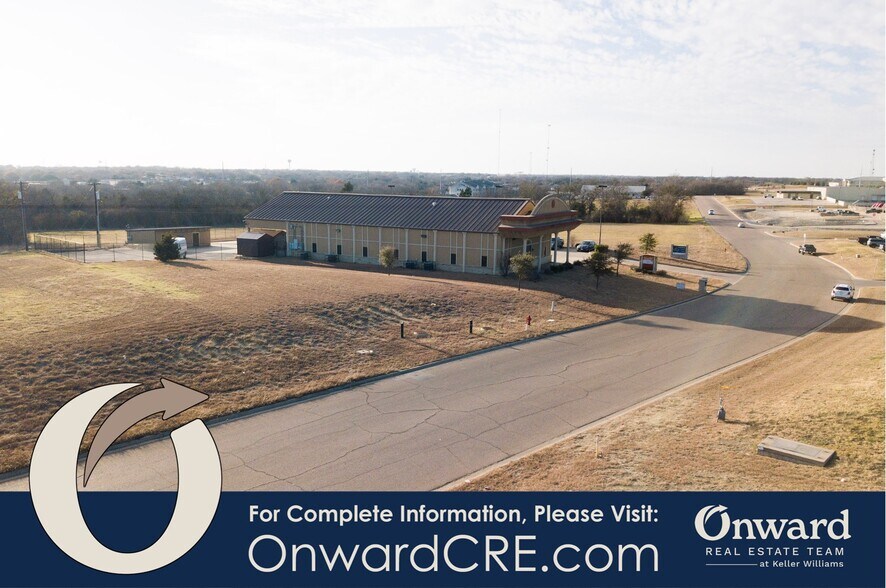 More Photos Of 688 Alliance Pky, Hewitt Medical For Lease