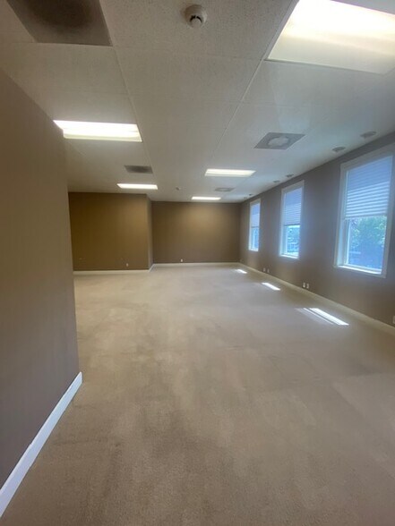 More Photos Of 1214-1218 Main St, Saint Helena Storefront Retail Office For Lease