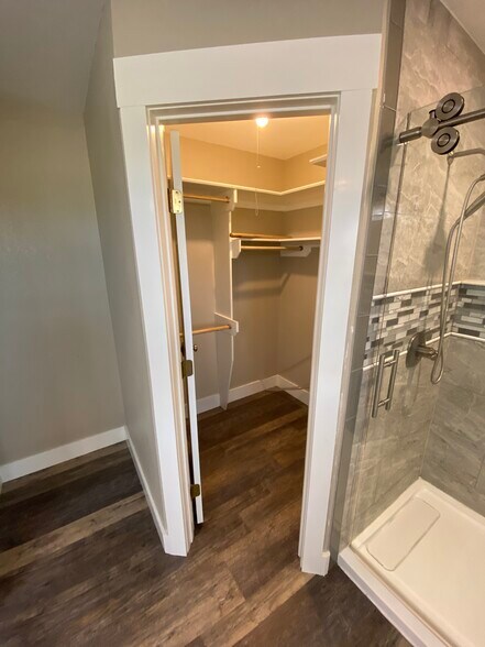 More Photos Of 1681 FM 574 W, Mullin Land For Sale