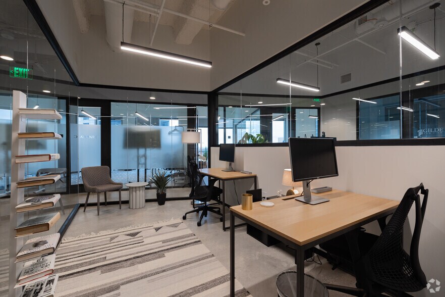 More Photos Of 717 Texas Ave, Houston Office For Lease