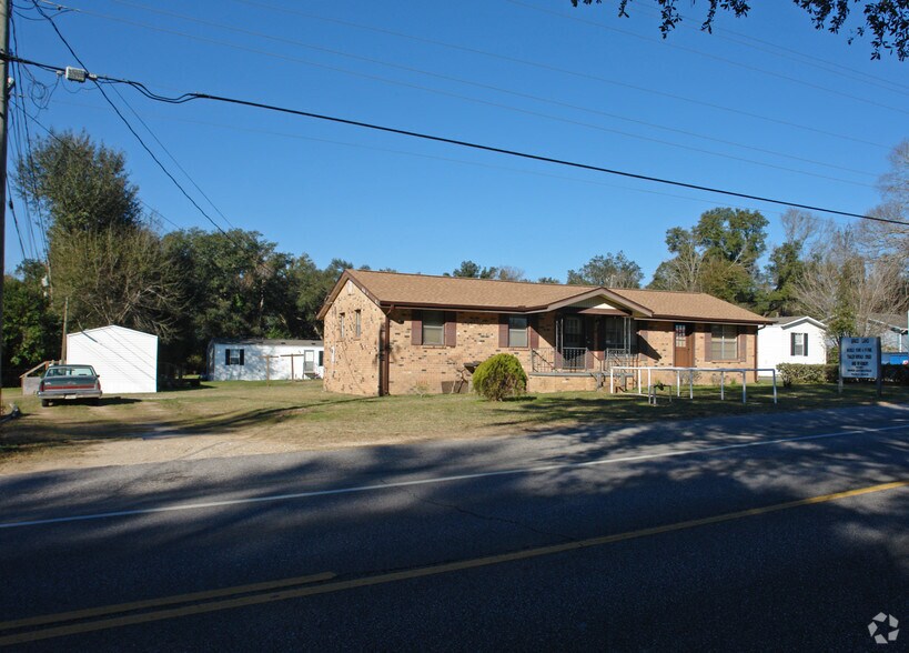 More Photos Of 9771 Guidy Ln, Pensacola Manufactured Housing Mobile Home Park For Sale