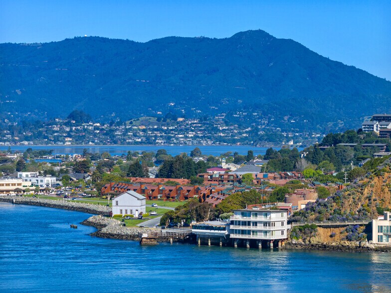 More Photos Of 2002 Paradise Dr, Tiburon Apartments For Sale