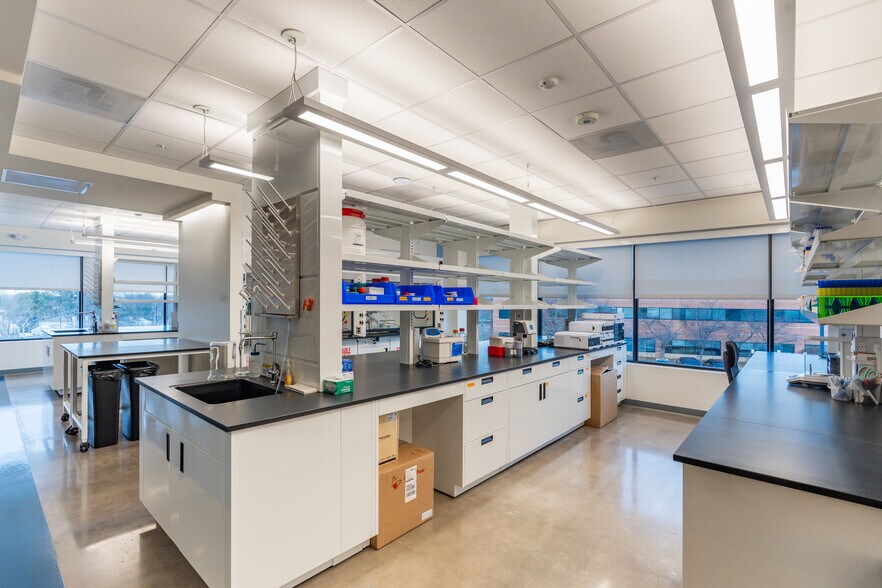 More Photos Of 20400 Century Blvd, Germantown Office For Lease