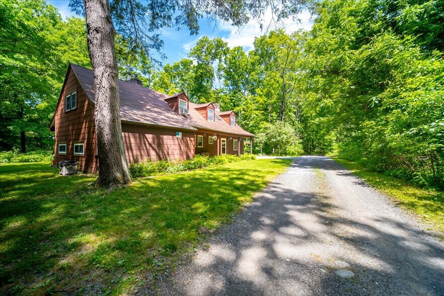 More Photos Of 12 Woodlea Rd, Salt Point Multifamily For Sale