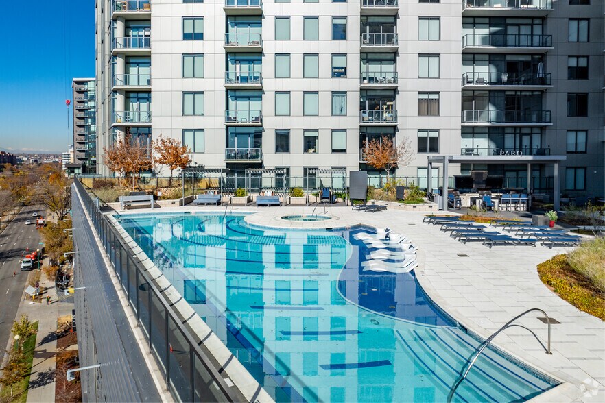 More Photos Of 909 Bannock St, Denver Apartments For Lease