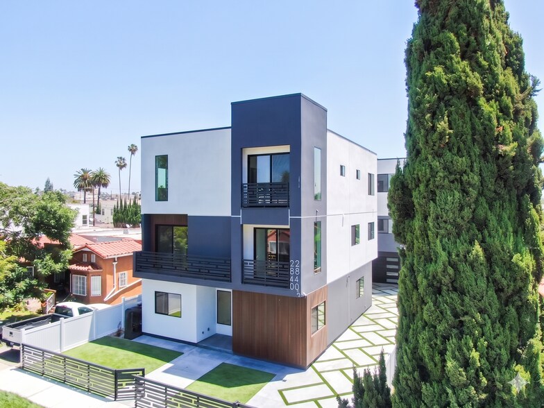 Primary Photo Of 2840 Wellington Rd, Los Angeles Multifamily For Sale