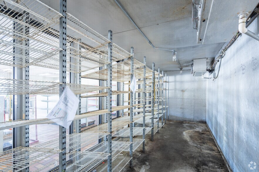 More Photos Of 5 Lane St, Yemassee Storefront For Sale