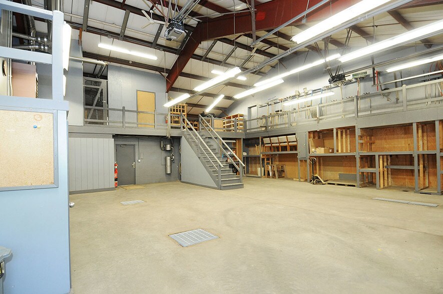 More Photos Of 5 Congress St, Nashua Office For Lease