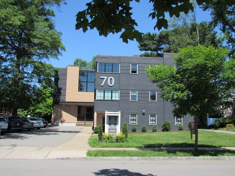 More Photos Of 70 Park St, Montclair Medical For Lease
