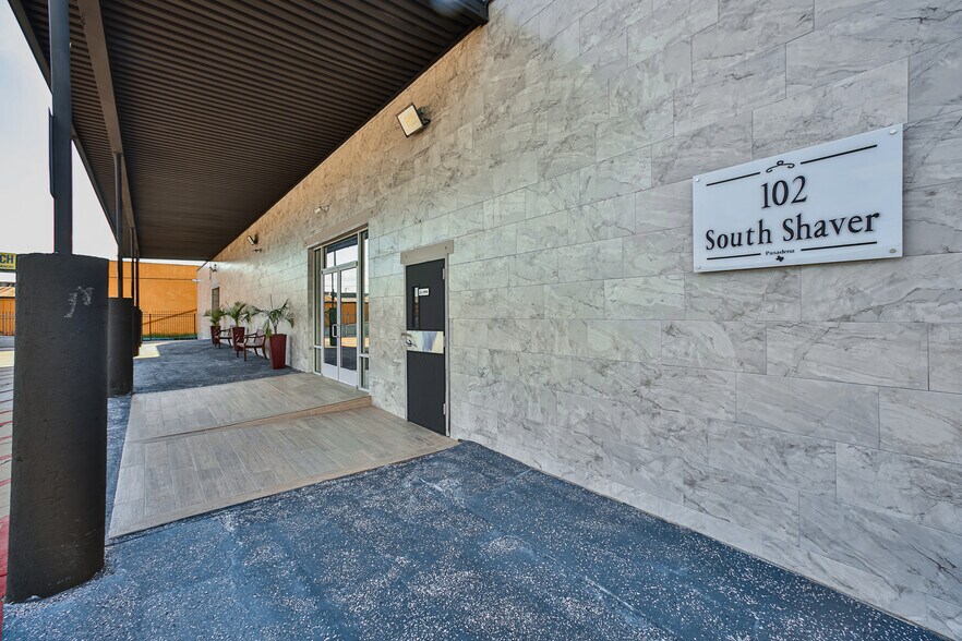 More Photos Of 102 S Shaver St, Pasadena Warehouse For Lease