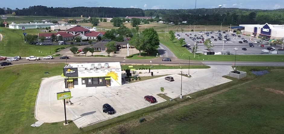 More Photos Of 10040 Frog Level Rd, Philadelphia Fast Food For Sale