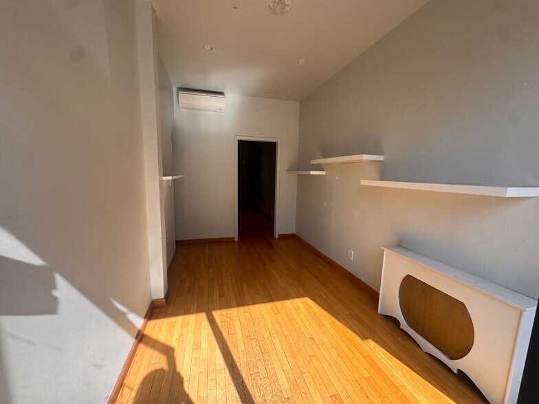 More Photos Of 36-15 164th St, Flushing Storefront Retail Office For Lease