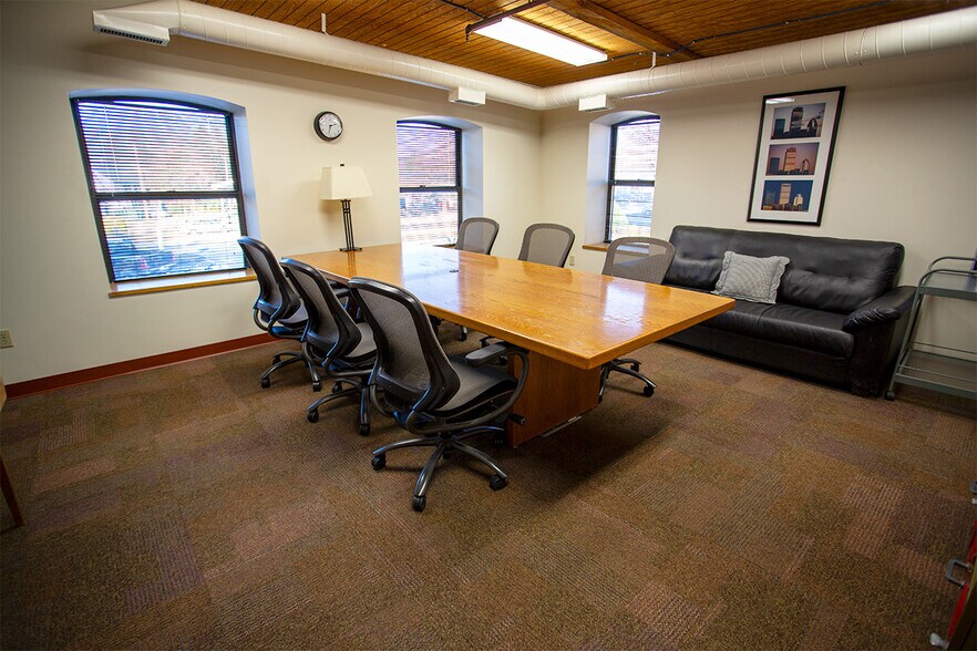 More Photos Of 63 Great Rd, Maynard Loft Creative Space For Lease