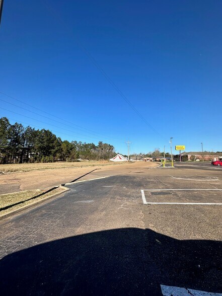 More Photos Of Siwell & Webb Dr Dr, Byram Land For Sale