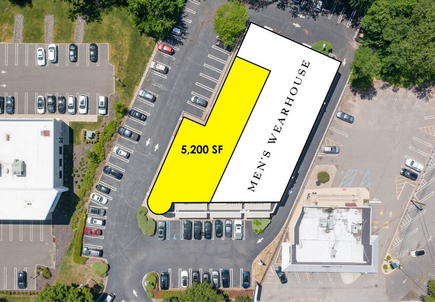 More Photos Of 163-165 NJ-17, Paramus Bank For Lease