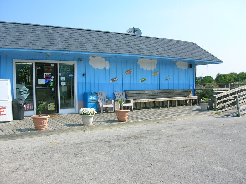 More Photos Of 2181 New River Inlet Rd, North Topsail Beach Convenience Store For Sale