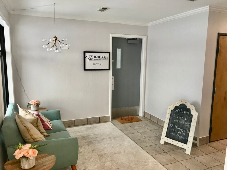 More Photos Of 9459 Lapeer Rd, Davison Office For Sale