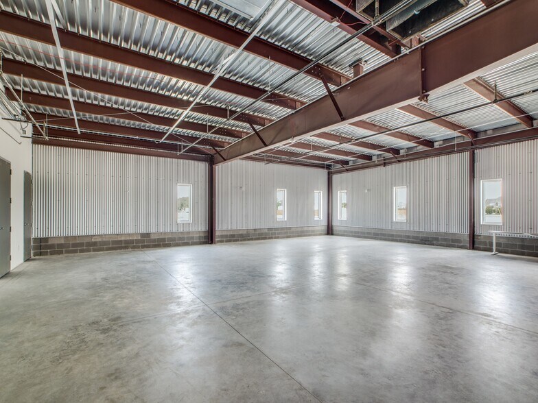 More Photos Of 19711 Stuebner Airline Rd, Spring Medical For Sale