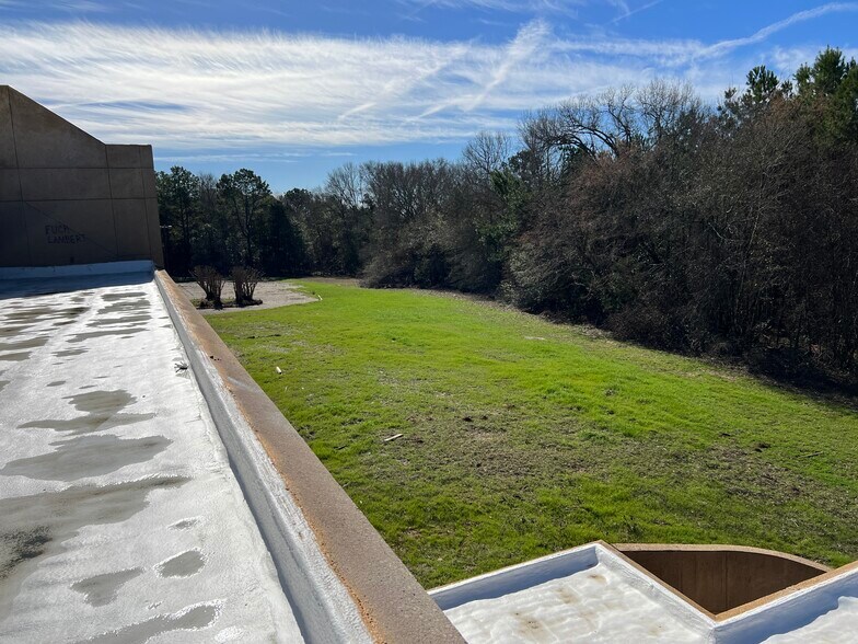 More Photos Of 815 E State Highway 204, Jacksonville Medical For Sale