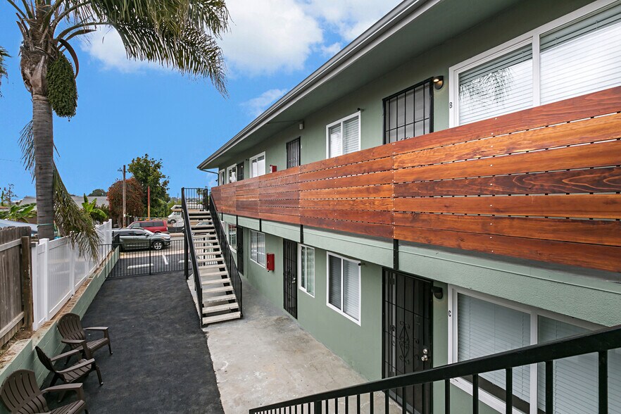 More Photos Of 1415 Marquette St, Oceanside Apartments For Sale