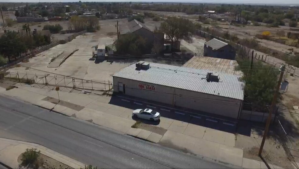 More Photos Of 266 Horizon Blvd, Socorro Warehouse For Lease