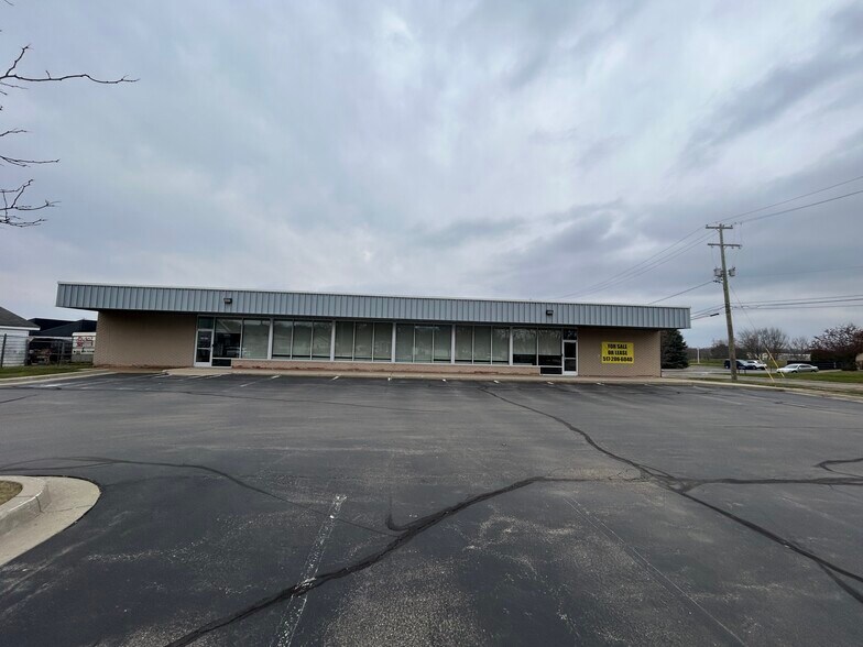 Primary Photo Of 826 N Martin Luther King Jr Dr, Jackson Freestanding For Sale