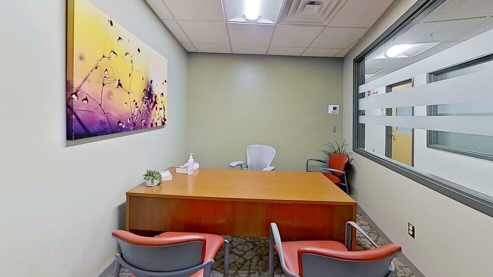 More Photos Of 10 Pettee Brook Ln, Durham Apartments For Lease