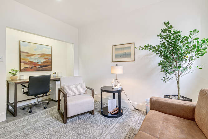 More Photos Of 1658-1668 N Lafayette St, Denver Office For Sale