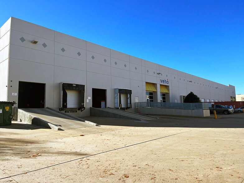 Primary Photo Of 3500 S MacArthur Blvd, Oklahoma City Distribution For Lease