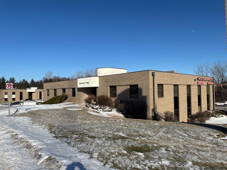 More Photos Of 4580 Scott Trl, Eagan Unknown For Lease