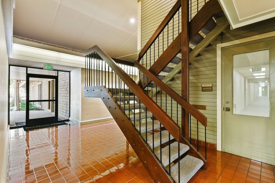 More Photos Of 1399 Ygnacio Valley Rd, Walnut Creek Medical For Lease