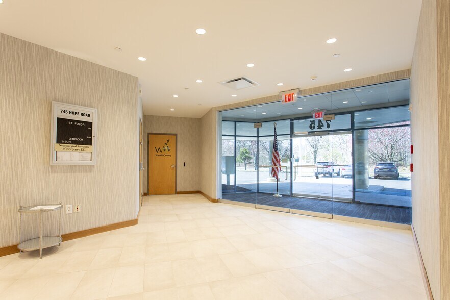 More Photos Of 745 Hope Rd, Eatontown Office For Lease