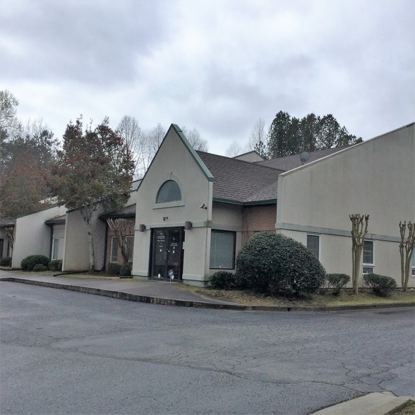 More Photos Of 6285 Garden Walk Blvd, Riverdale Medical For Lease