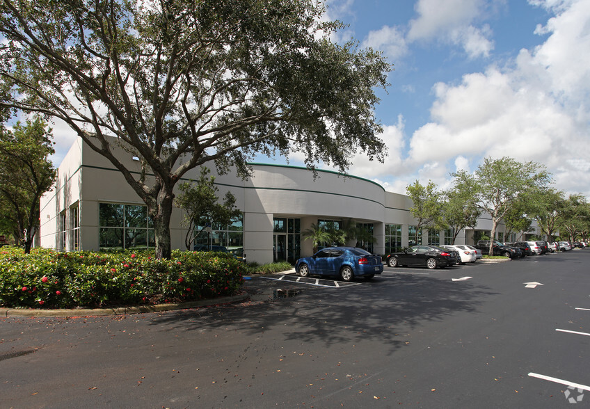 Primary Photo Of 3100-3130 Commerce Pky, Miramar Light Manufacturing For Lease