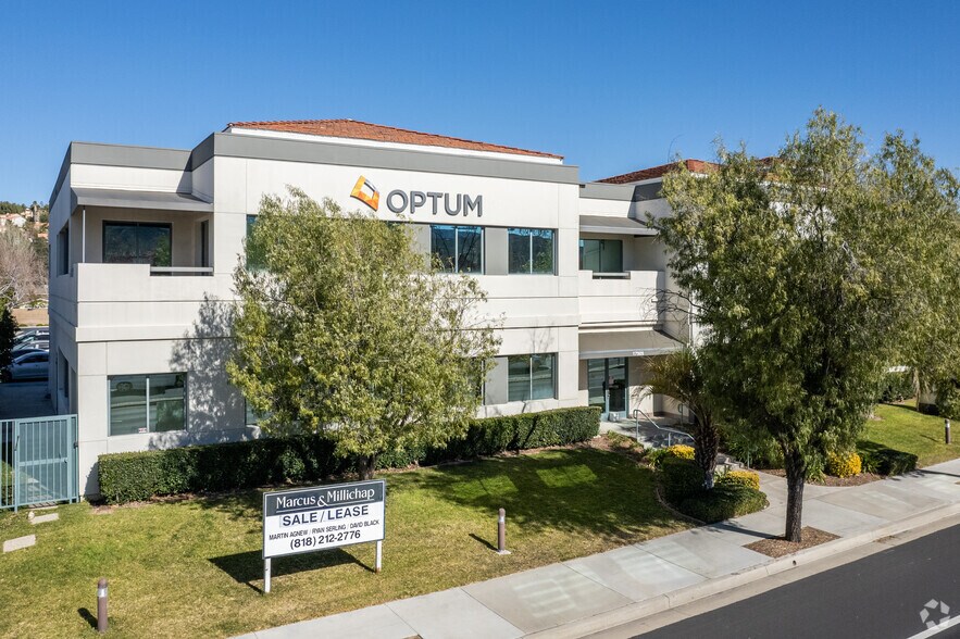 More Photos Of 17909 Soledad Canyon Rd, Santa Clarita Medical For Lease