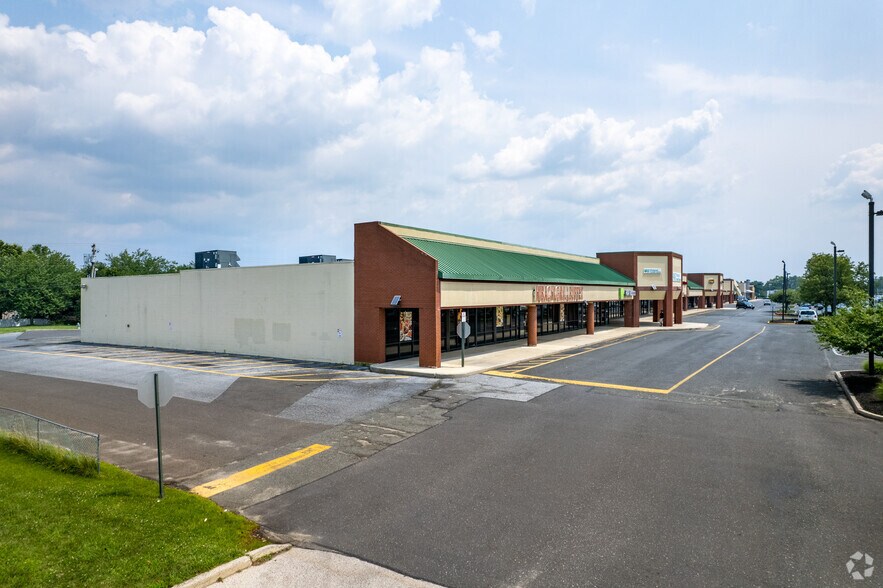 More Photos Of 800-1060 Delsea Dr N, Glassboro Unknown For Lease