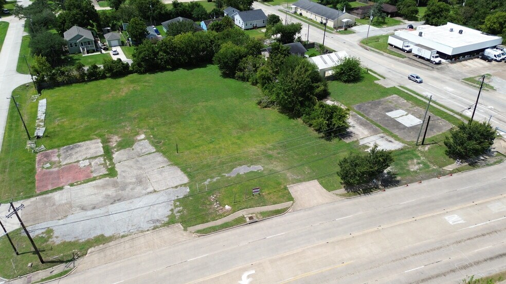 More Photos Of 3106 Highway 3, Dickinson Land For Sale