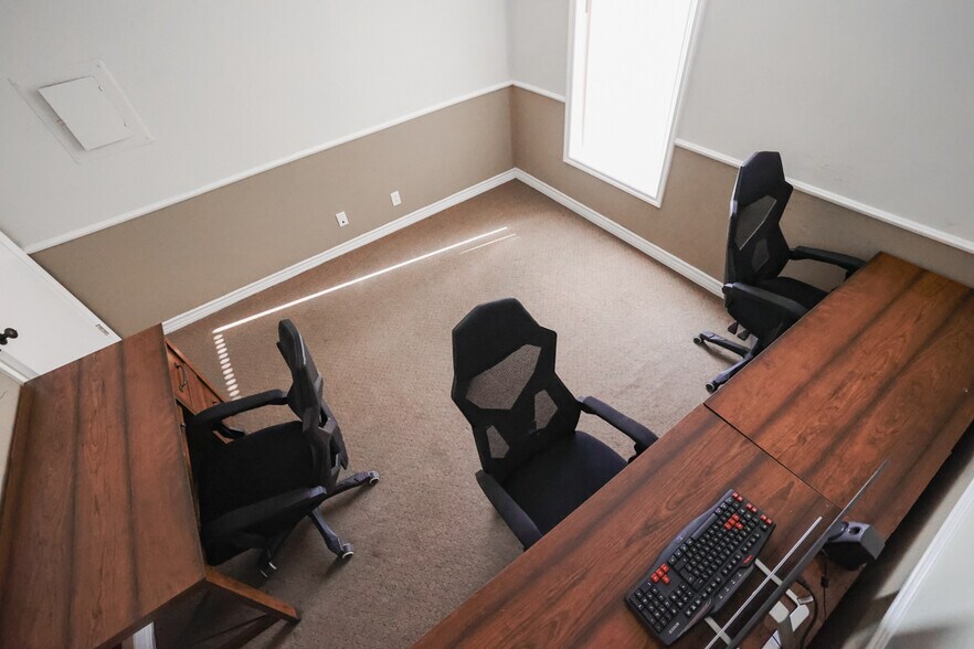 More Photos Of 1800 E Garry Ave, Santa Ana Office For Sale