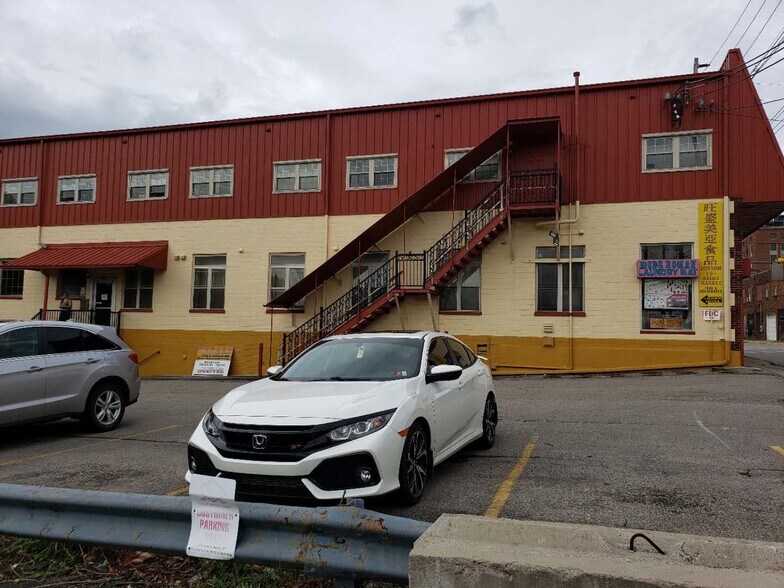 More Photos Of 1389 University Ave, Morgantown Apartments For Sale