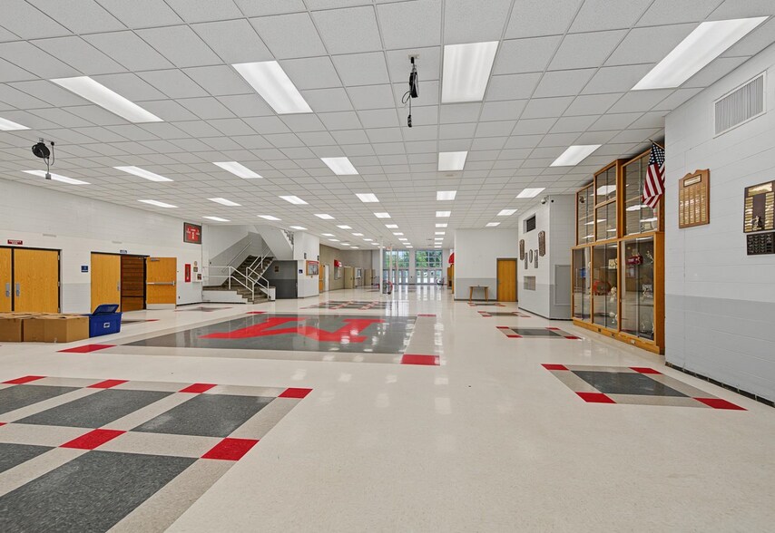 More Photos Of 1600 26th St, Monroe Schools For Sale