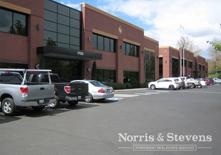 More Photos Of 7700-7710 NE Greenwood Dr, Vancouver Office For Lease