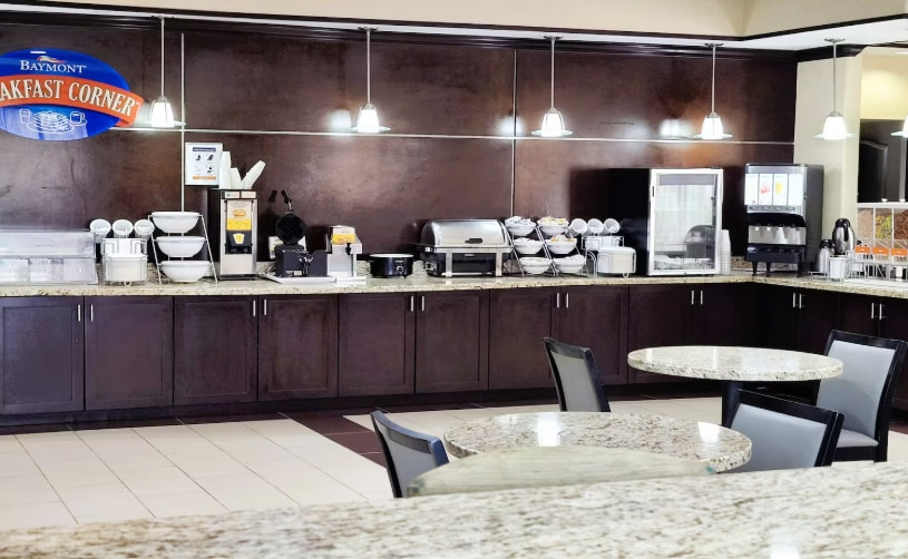 More Photos Of 120 S Main St, Jewett Hotel For Sale