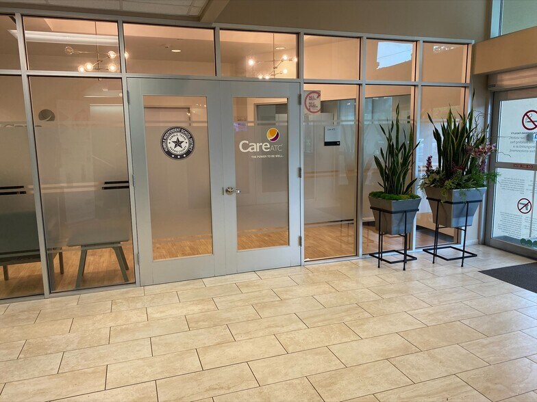 More Photos Of 17903 W Lake Houston Pky, Humble Medical For Lease