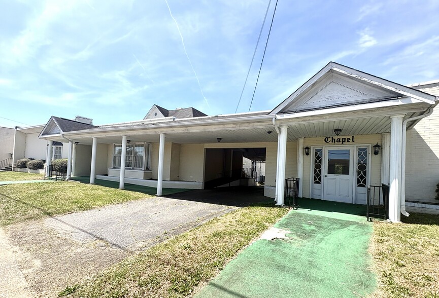 More Photos Of 2025 N Main St, Danville Religious Facility For Sale
