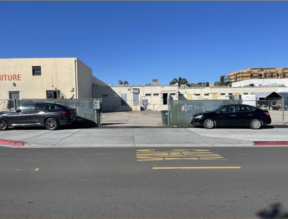 More Photos Of 7905-7909 Broadway, Lemon Grove Storefront For Lease