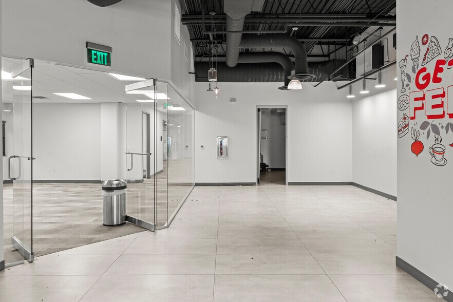 More Photos Of 5300 Broken Sound Blvd NW, Boca Raton Office For Lease