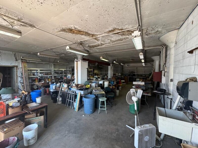 More Photos Of 1401 16th St SW, Canton Warehouse For Sale